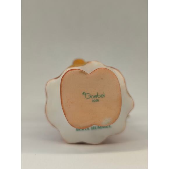 Goebel Hummel 2000 Christmas Ornament Girl Playing Horn Figurine 3" - Picture 3 of 4